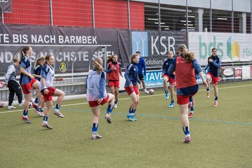 Bild 71 - wBJ Hamburger SV - FC Suederelbe : Ergebnis: 9:0